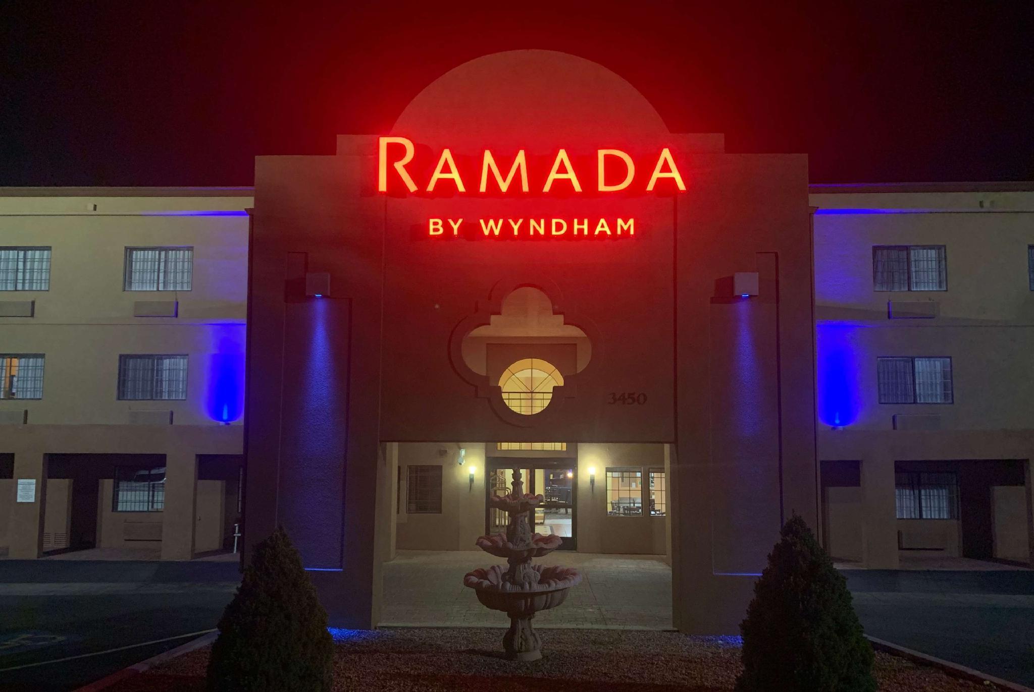 Готель Ramada By Wyndham Санта-Фе Екстер'єр фото